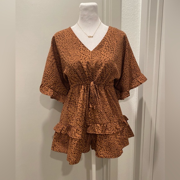 Storia Keep Your Edge Brown & Black Leopard Animal Print Ruffle Romper - S - Picture 6 of 17